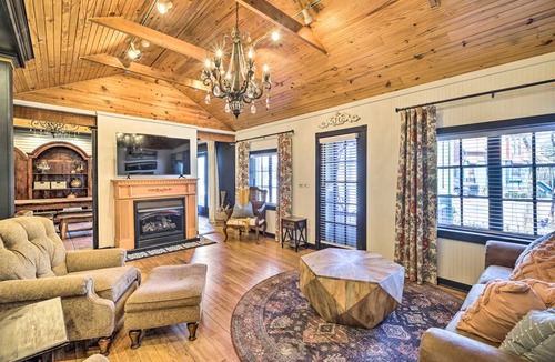 Eureka Springs Historic District Cottage | 143 m² Cabin ∙ 3 bedrooms ∙ 6 guests