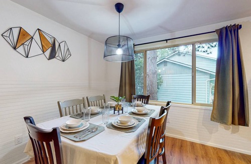 Bellingham House | 143 m² House ∙ 3 bedrooms ∙ 6 guests