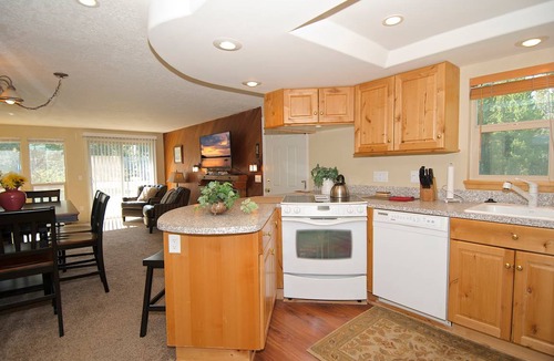 Island Park House | 144 m² House ∙ 3 bedrooms ∙ 10 guests