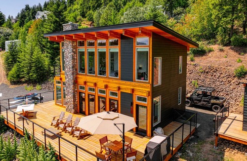 Worley House | 148 m² House ∙ 2 bedrooms ∙ 8 guests