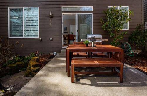 Beaverton House | 149 m² House ∙ 1 bedroom ∙ 6 guests
