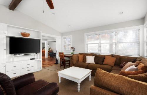 East Congress House | 15 person - Amazing Patio 5min - SOCO and St Elmo