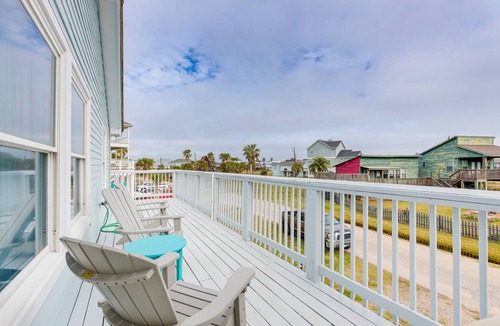Galveston House | 153 m² House ∙ 3 bedrooms ∙ 13 guests