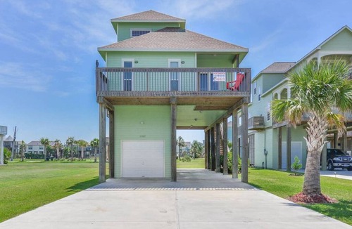 Pointe San Luis House | 158 m² House ∙ 3 bedrooms ∙ 9 guests