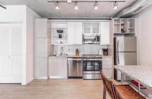 Gateway District Apartment | 16 Brand new combined apartments with city views