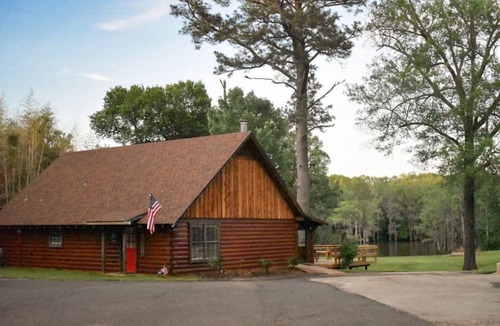 Uncertain Cabin | #16 TalleyWhacker