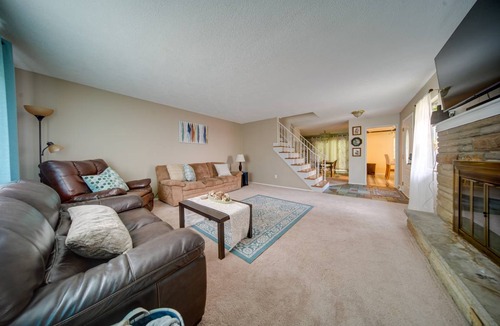 Richmond Heights House | 167 m² House ∙ 3 bedrooms ∙ 6 guests