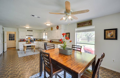 McQueeney House | 167 m² House ∙ 3 bedrooms ∙ 8 guests