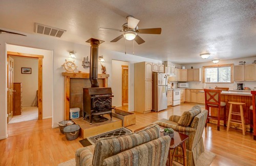 Wagon Wheel House | 167 m² House ∙ 3 bedrooms ∙ 6 guests