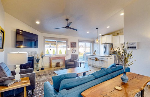 Meridian House | 171 m² House ∙ 3 bedrooms ∙ 6 guests