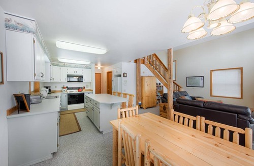McCall House | 171 m² House ∙ 3 bedrooms ∙ 8 guests