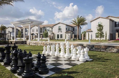 Haines City House | 172 Balmoral