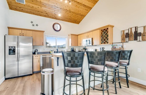 Big Sky House | 172 m² House ∙ 3 bedrooms ∙ 6 guests