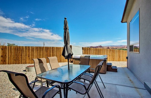 Moab South Valley Apartment | 176 m² Apartment ∙ 3 bedrooms ∙ 10 guests