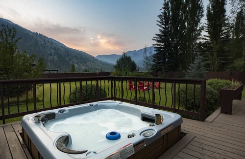 Alpine House | 177 m² House ∙ 3 bedrooms ∙ 8 guests