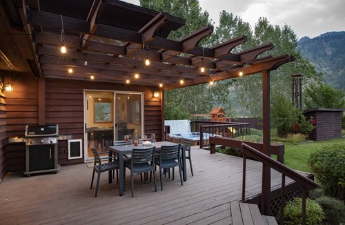 Alpine House | 177 m² House ∙ 3 bedrooms ∙ 8 guests