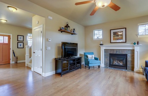 Southwest Bend House | 177 m² House ∙ 3 bedrooms ∙ 8 guests