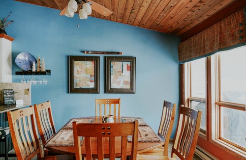 Big Sky House | 180 m² House ∙ 3 bedrooms ∙ 7 guests