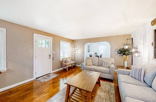 Garden District House | 180 m² House ∙ 2 bedrooms ∙ 6 guests