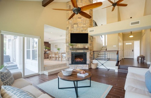 Cardinal Hills House | 181 m² House ∙ 3 bedrooms ∙ 8 guests