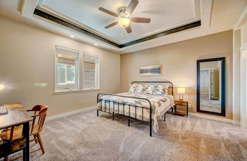 Sheridan House | 184 m² House ∙ 3 bedrooms ∙ 6 guests