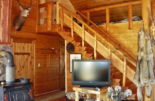Cameron House | 184 m² House ∙ 3 bedrooms ∙ 10 guests