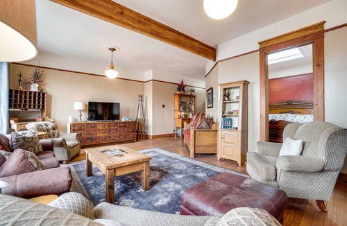 Laramie Apartment | 185 m² Apartment ∙ 3 bedrooms ∙ 8 guests