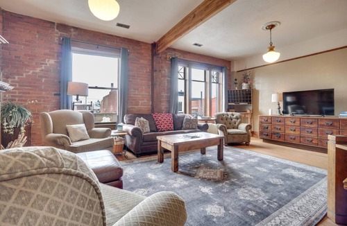 Laramie Apartment | 185 m² Apartment ∙ 3 bedrooms ∙ 8 guests