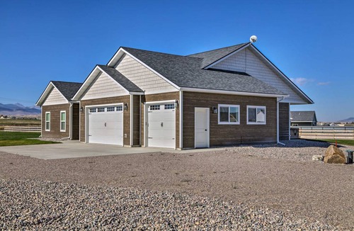 Dillon House | 185 m² House ∙ 3 bedrooms ∙ 8 guests
