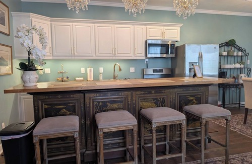 Galveston Cottage | 1885 Rose Cottage-East End Carriage House-Lower Unit-Close to Cruises & Strand!