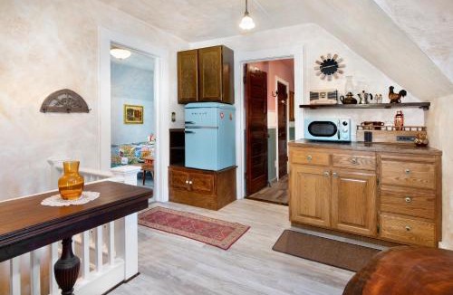 Ontario Apartment | 1908 Victorian Home in Eastern Oregon