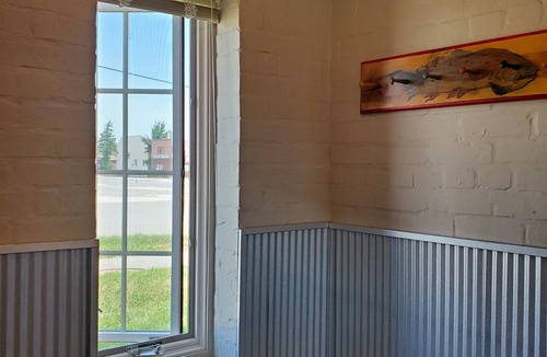 Cascade Cottage | 1930 converted Brick Gas Station in Cascade Montana