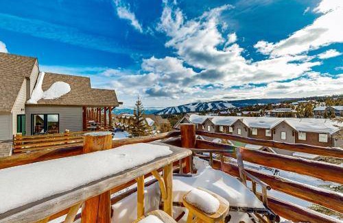 Saddle Ridge House | 195 m² House ∙ 3 bedrooms ∙ 8 guests