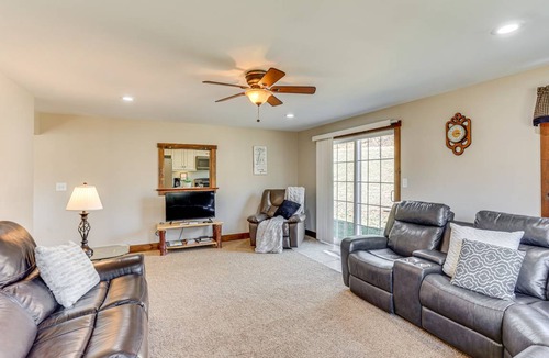 Bernville House | 195 m² House ∙ 4 bedrooms ∙ 10 guests