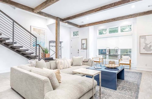 Historic Downtown Savannah House | 195 m² House ∙ 3 bedrooms ∙ 6 guests