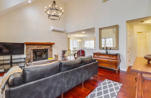 Pocono Lake House | 198 m² House ∙ 3 bedrooms ∙ 6 guests