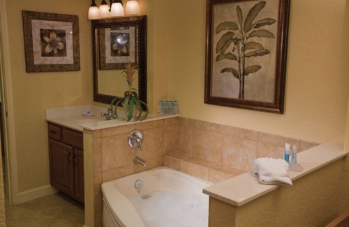 Lake Buena Vista Resort | 1BR-Dlx Inside Disney Gates-5 Pools, Lazy Rivers, Pay 25% Deposit