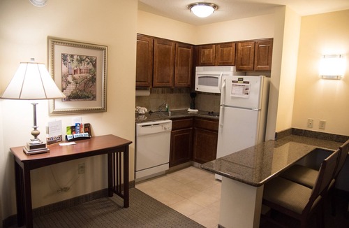 Saint Marys  Allen County Condo | 1BR King Condo | Free Breakfast + Indoor Pool