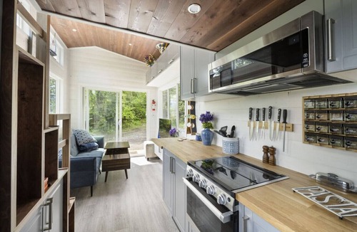 Sagle House | 1BR Tiny Home Hideaway w/Lake & Mountain Views