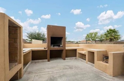 San Benito House | 1st Floor House with Pool!