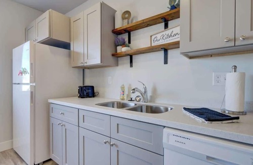 Bozeman Condo | 2 Adjoining Condos Rent Together