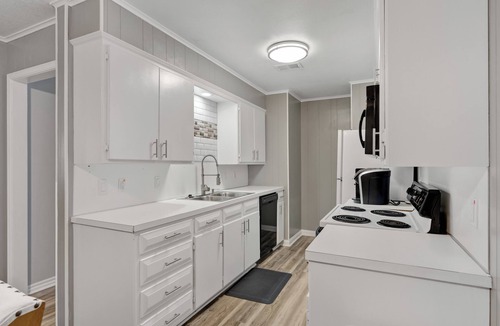 Fort Smith Apartment | 2-bd, 2-ba apartment in a prime location of Fort Smith. WiFi, AC, TV, and more.