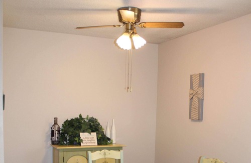 Fargo Apartment | 2 Bed, 1.5 Bath short and long term furnished rental in Fargo, ND.