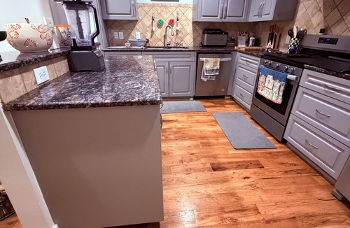 Oak Lawn House | 2-bed, 2.5-bath townhouse in the heart of Oak Lawn