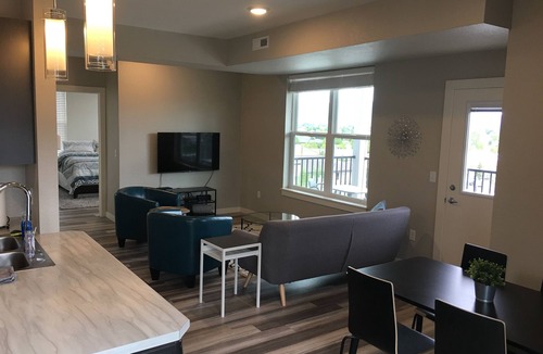 Farviews - Pattee Canyon Apartment | 2 bedroom + 1 bath apartment with amazing views!