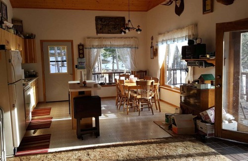 Lewistown Cabin | 2-bedroom cabin 19 miles N of Lewistown MT that sleeps 10-11 people.