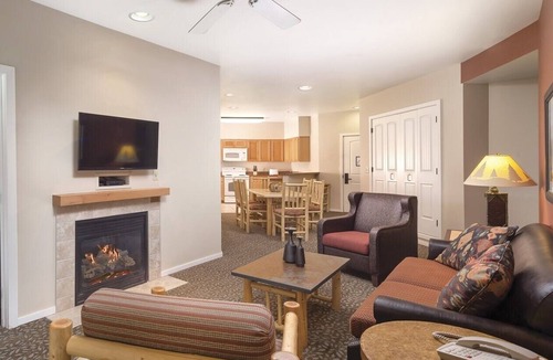 West Yellowstone Resort | 2-bedroom resort in brilliant West Yellowstone with AC, fitness room, WiFi