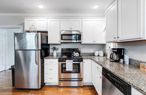 Richmond Villa | 2-bedroom villa minutes from Carytown, VCU, UofR, & Richmond Convention Center