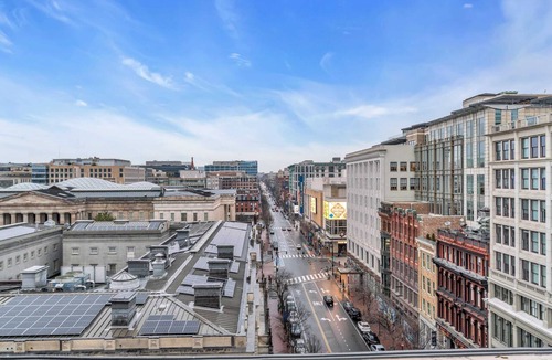 Chinatown Apartment | 2 BR Fully Furnished Apartment at Penn Quarters - Surrounded by Best Restaurants in Town