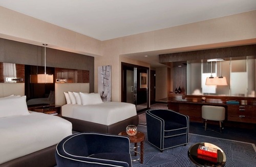 Downtown Dallas Hotel | 2 Double Bed Rooms with Elevated Design Near Dallas Arts & Dining